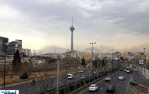 بحران بیآبی پشت درهای تهران؛ مدیر آبفا از مردم خواست کمتر مصرف کنند بحران بیآبی پشت درهای تهران؛ مدیر آبفا از مردم خواست کمتر مصرف کنند