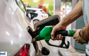 بنزین در انتظار نرخ سوم ؛ آیا ۷۵۰۰ تومان پایان یارانه هاست؟ بنزین در انتظار نرخ سوم ؛ آیا ۷۵۰۰ تومان پایان یارانه هاست؟