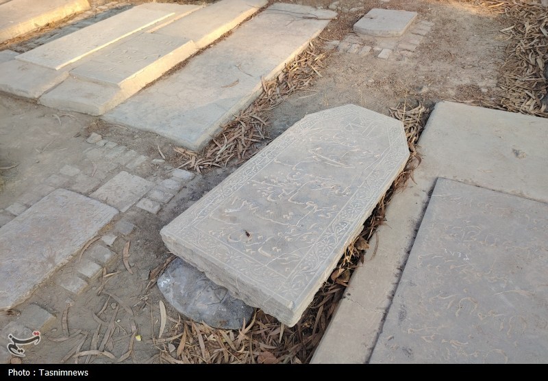 آرامستان ابن بابویه در خطر است؛ سنگهای تاریخی نابود میشوند و ثبت ملی بیتأثیر است اخبار شهر ری , منصور آرامی , وزارت میراث فرهنگی، گردشگری و صنایع دستی , سازمان میراث فرهنگی، صنایع دستی و گردشگری , میراث فرهنگی ,