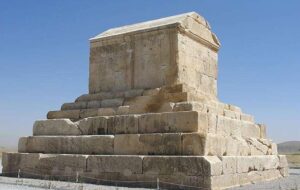 آشنایی با مکانهای دیدنی شیراز + عکس آشنایی با مکانهای دیدنی شیراز + عکس