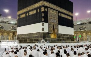 آغاز بازگشت زائران از عربستان به ایران آغاز بازگشت زائران از عربستان به ایران