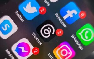 آغاز ممنوعیت شبکههای اجتماعی در استرالیا؛ حسابها قفل شدند آغاز ممنوعیت شبکههای اجتماعی در استرالیا؛ حسابها قفل شدند