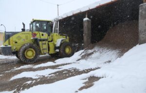 آمادگی کامل جادههای استان قزوین برای زمستان با دپوی ۳۶ هزار تن ماسه و نمک آمادگی کامل جادههای استان قزوین برای زمستان با دپوی ۳۶ هزار تن ماسه و نمک