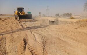 اجرای عملیات تنقیه و لایروبی ۳۵۰ دستگاه پل در محورهای مواصلاتی استان سمنان اجرای عملیات تنقیه و لایروبی ۳۵۰ دستگاه پل در محورهای مواصلاتی استان سمنان