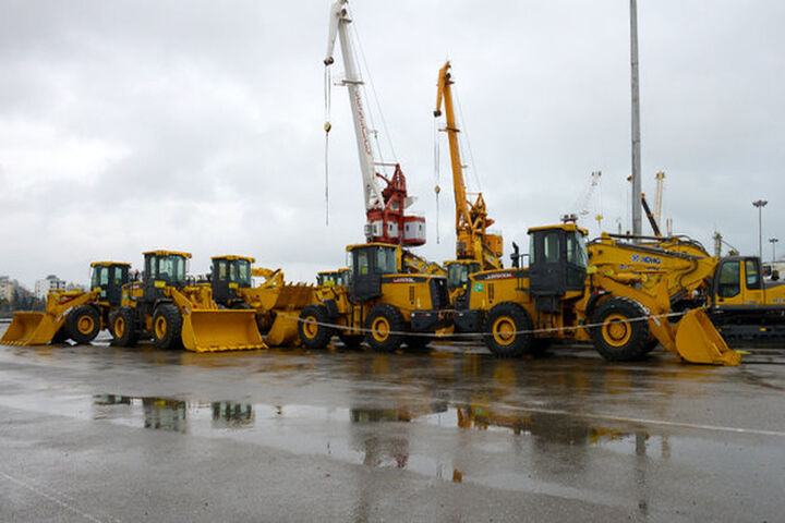 اطلاعنگاشت | هشت ماهه سال ۱۴۰۴ چه اقداماتی برای ارتقای ایمنی در راههای کشور انجام شده است؟ ۳۲۲ دستگاه ماشینآلات و تجهیزات راهداری و زمستانی به ناوگان کشور افزوده شد