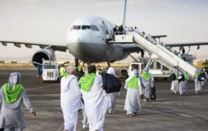 اعزام زائران خانه خدا تا ۲۱ خرداد ماه به طول میانجامد اعزام زائران خانه خدا تا ۲۱ خرداد ماه به طول میانجامد