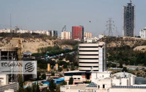 الان خانه بخریم یا نخریم؟/پیشبینی مشاوران املاک از وضعیت بازار مسکن تا پایان سال الان خانه بخریم یا نخریم؟/پیشبینی مشاوران املاک از وضعیت بازار مسکن تا پایان سال