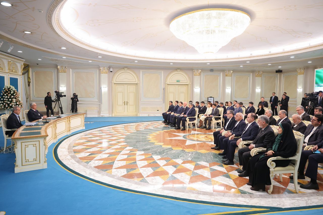 امضای ۱۴ سند و تفاهمنامه همکاری میان ایران و قزاقستان امضای ۱۴ سند و تفاهمنامه همکاری میان ایران و قزاقستان