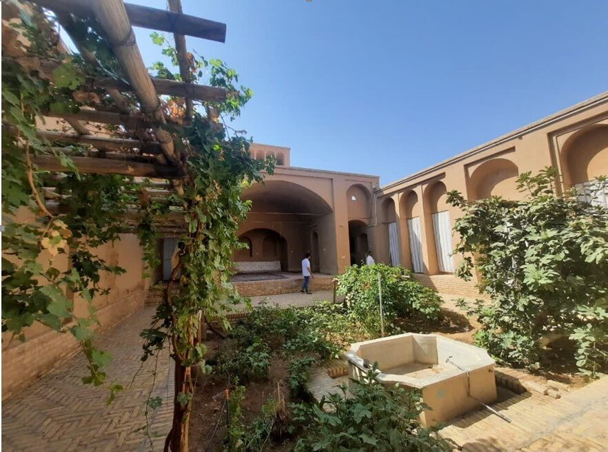 این خانه با با ساکنانش به ثبت ملی رسید! + جزئیات و عکس این خانه با با ساکنانش به ثبت ملی رسید! + جزئیات و عکس