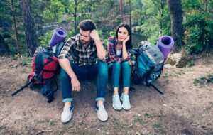 با این افراد سفر نروید با این افراد سفر نروید