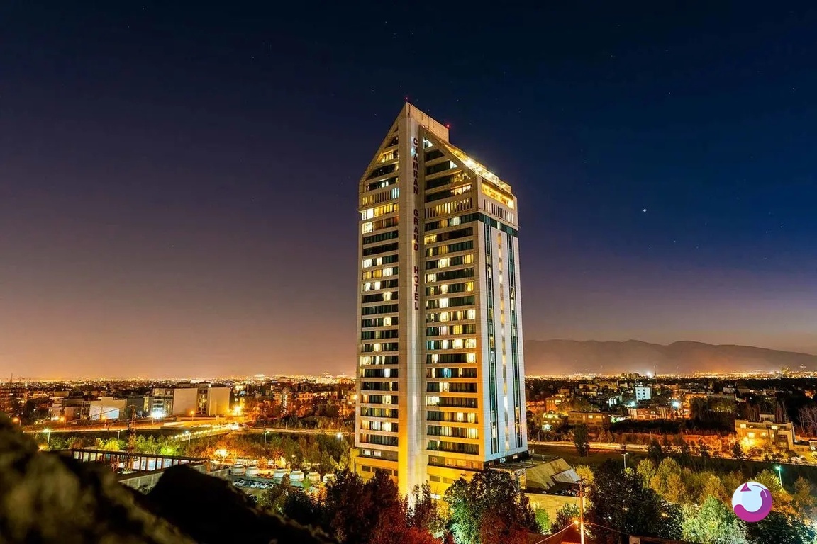 با دانستن این نکات، بهترین هتل را برای تور شیراز رزرو کن! با دانستن این نکات، بهترین هتل را برای تور شیراز رزرو کن!