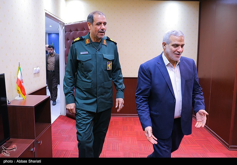 بازدید فرمانده سپاه کردستان از خبرگزاری تسنیم+تصاویر اخبار استان کردستان , اخبار سنندج , سپاه پاسداران انقلاب اسلامی , سازمان اطلاعات سپاه پاسداران انقلاب اسلامی , مرکز اسناد و تحقیقات دفاع مقدس سپاه , نیروی دریایی سپاه پاسداران انقلاب اسلامی ,