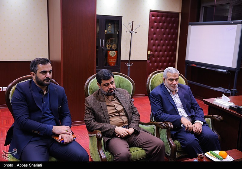 بازدید فرمانده سپاه کردستان از خبرگزاری تسنیم+تصاویر اخبار استان کردستان , اخبار سنندج , سپاه پاسداران انقلاب اسلامی , سازمان اطلاعات سپاه پاسداران انقلاب اسلامی , مرکز اسناد و تحقیقات دفاع مقدس سپاه , نیروی دریایی سپاه پاسداران انقلاب اسلامی ,