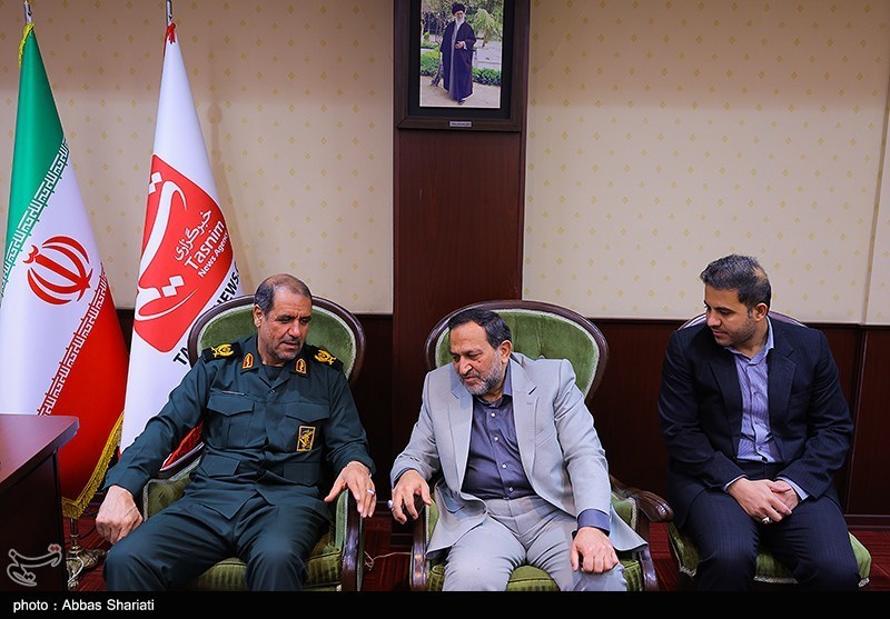 بازدید فرمانده سپاه کردستان از خبرگزاری تسنیم+تصاویر اخبار استان کردستان , اخبار سنندج , سپاه پاسداران انقلاب اسلامی , سازمان اطلاعات سپاه پاسداران انقلاب اسلامی , مرکز اسناد و تحقیقات دفاع مقدس سپاه , نیروی دریایی سپاه پاسداران انقلاب اسلامی ,