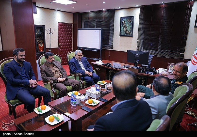 بازدید فرمانده سپاه کردستان از خبرگزاری تسنیم+تصاویر اخبار استان کردستان , اخبار سنندج , سپاه پاسداران انقلاب اسلامی , سازمان اطلاعات سپاه پاسداران انقلاب اسلامی , مرکز اسناد و تحقیقات دفاع مقدس سپاه , نیروی دریایی سپاه پاسداران انقلاب اسلامی ,