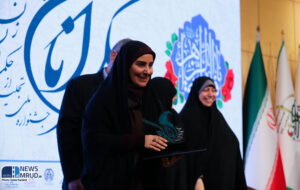ببینید| سومین جشنواره ملی تجلیل از حکمرانان زن ببینید| سومین جشنواره ملی تجلیل از حکمرانان زن