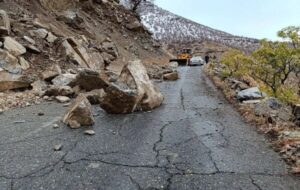 ببینید| عملیات بازگشایی و ریزشبرداری محور سردشت – اسلامآباد در پی بروز ریزشهای مقطعی در محور سردشت – اسلامآباد ببینید| عملیات بازگشایی و ریزشبرداری محور سردشت – اسلامآباد در پی بروز ریزشهای مقطعی در محور سردشت – اسلامآباد