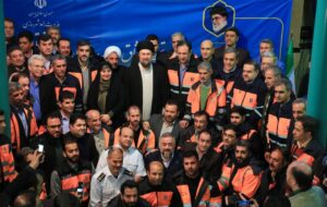 ببینید | مراسم تجدید میثاق حماسهسازان حملونقل با آرمانهای امام خمینی(ره) ببینید | مراسم تجدید میثاق حماسهسازان حملونقل با آرمانهای امام خمینی(ره)