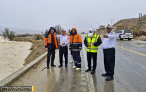 ببینید |پایش محورهای مواصلاتی حوزه استحفاظی در پی بارش باران با حضور مدیرکل راه و شهرسازی لارستان ببینید |پایش محورهای مواصلاتی حوزه استحفاظی در پی بارش باران با حضور مدیرکل راه و شهرسازی لارستان