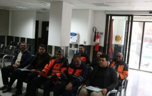 ببینید|راهی به زندگی؛ راهداران شرق سمنان خون اهدا کردند ببینید|راهی به زندگی؛ راهداران شرق سمنان خون اهدا کردند