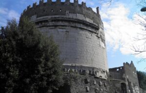 بتنی که دو هزار سال است خود را ترمیم می کند + عکس بتنی که دو هزار سال است خود را ترمیم می کند + عکس