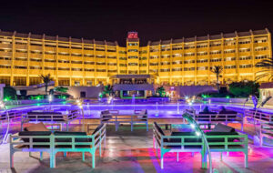 برنامهریزی برای سفر سه روزه شیراز کیش برنامهریزی برای سفر سه روزه شیراز کیش