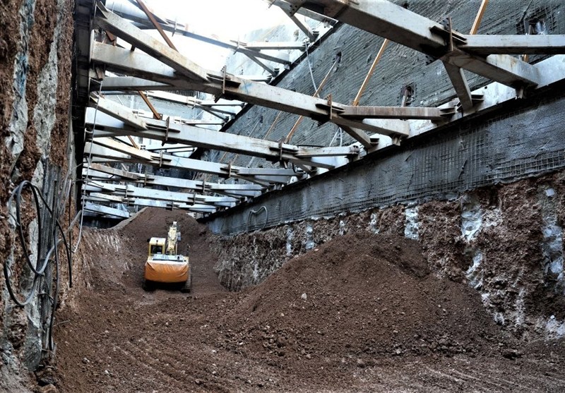 بلاتکلیفی 20 ساله قطار شهری کرمانشاه/ حصار ستونهای غولپیکر/ از تراموا تا مونوریل و دوباره مترو! اخبار استان کرمانشاه , اخبار کرمانشاه , مترو (قطار شهری) ,