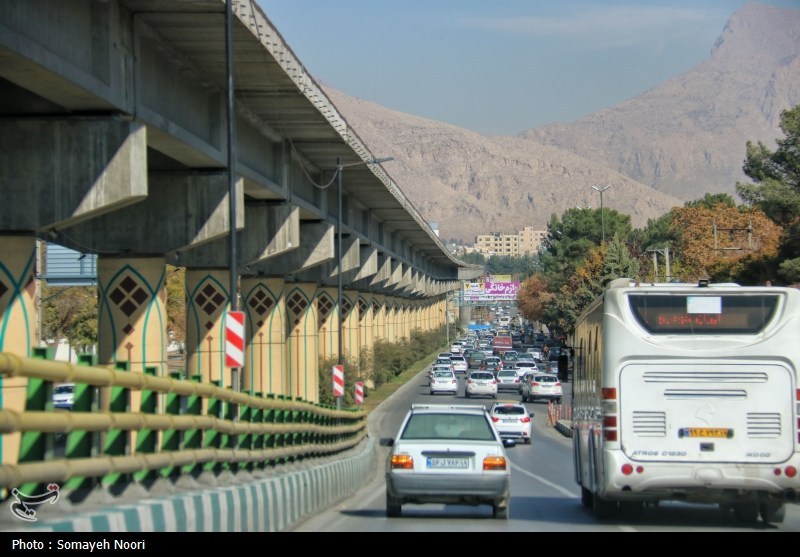 بلاتکلیفی 20 ساله قطار شهری کرمانشاه/ حصار ستونهای غولپیکر/ از تراموا تا مونوریل و دوباره مترو! اخبار استان کرمانشاه , اخبار کرمانشاه , مترو (قطار شهری) ,