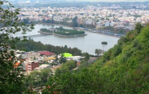 بهترین جاذبههای گردشگری لاهیجان بهترین جاذبههای گردشگری لاهیجان