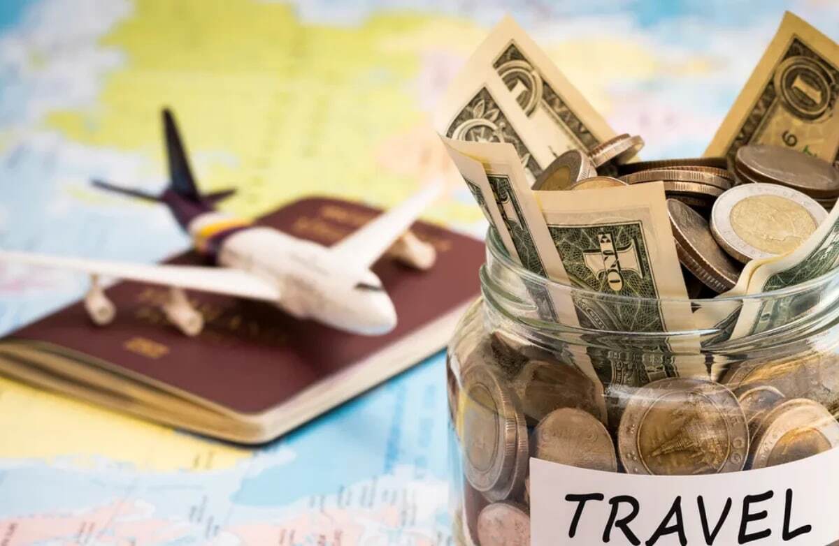 تأثیر افزایش نرخ ارز بر روی قیمت پروازهای داخلی تأثیر افزایش نرخ ارز بر روی قیمت پروازهای داخلی