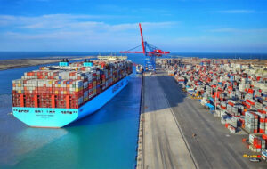 تجارت خارجی غیرنفتی کشور به ۱۰۵ میلیون تن رسید تجارت خارجی غیرنفتی کشور به ۱۰۵ میلیون تن رسید