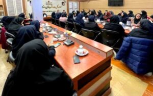 تجلیل از بانوان شاغل ادارهکل راه و شهرسازی گیلان به مناسبت ولادت حضرت فاطمه زهرا (س) تجلیل از بانوان شاغل ادارهکل راه و شهرسازی گیلان به مناسبت ولادت حضرت فاطمه زهرا (س)