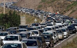 ترافیک سنگین در جاده چالوس / کندوان یک طرفه شد ترافیک سنگین در جاده چالوس / کندوان یک طرفه شد