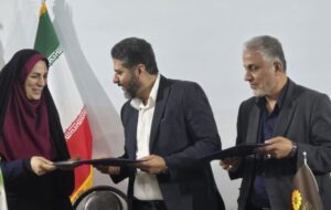 تفاهمنامه تشکیل و فعالیت باشگاه حافظان کوچک خاک در خرمشهر امضا شد تفاهمنامه تشکیل و فعالیت باشگاه حافظان کوچک خاک در خرمشهر امضا شد