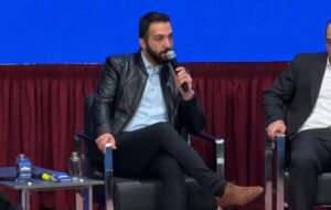 تقابل با رگولاتور فقط هزینه تولید میکند/ صرافیهای رمزارز نیازمند چارچوب پایدار هستند/ مجوزدهی به صرافیهای بومی از خروج ارز جلوگیری میکند/ تصمیمات یک شبه بانک مرکزی ریسک فعالیت را بالا میبرد تقابل با رگولاتور فقط هزینه تولید میکند/ صرافیهای رمزارز نیازمند چارچوب پایدار هستند/ مجوزدهی به صرافیهای بومی از خروج ارز جلوگیری میکند/ تصمیمات یک شبه بانک مرکزی ریسک فعالیت را بالا میبرد