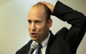 تلآویو: ایران گوشی نخستوزیر سابق اسرائیل را هک کرده تلآویو: ایران گوشی نخستوزیر سابق اسرائیل را هک کرده