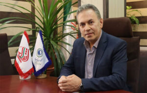 تمرکز روی نقاط اشتراک ملی به جای دوقطبیها؛ ماموریت رادیو مقاومت چیست؟ تمرکز روی نقاط اشتراک ملی به جای دوقطبیها؛ ماموریت رادیو مقاومت چیست؟