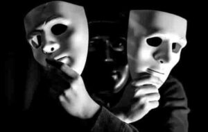 تناقض رفتاری مدیران در کردستان/وقتی مدیریت بحران به بحران تبدیل میشود! تناقض رفتاری مدیران در کردستان/وقتی مدیریت بحران به بحران تبدیل میشود!