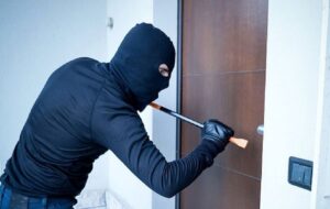 جزئیات سرقت ۲۳ میلیاردی طلا با کپی کلید خانه جزئیات سرقت ۲۳ میلیاردی طلا با کپی کلید خانه