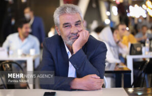 جعفر دهقان تجلیل شد؛ هنرمندی با کارنامهای غنی اما به دور از منیت جعفر دهقان تجلیل شد؛ هنرمندی با کارنامهای غنی اما به دور از منیت