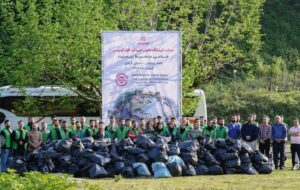 جمعآوری 6 تُن زباله در «قلعهرودخان» از سوی افق کوروشیها جمعآوری 6 تُن زباله در «قلعهرودخان» از سوی افق کوروشیها