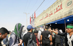 جمعیت عجیبی که ۲ روز گذشته از مرزهای خوزستان به عراق رفتند جمعیت عجیبی که ۲ روز گذشته از مرزهای خوزستان به عراق رفتند