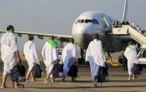 حجاج ۷۲ ساعت قبل از پرواز بارهایشان را تحویل دهند حجاج ۷۲ ساعت قبل از پرواز بارهایشان را تحویل دهند