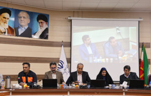 حضور مدیرکل راه و شهرسازی جنوب کرمان در جلسه ستاد بحران استان حضور مدیرکل راه و شهرسازی جنوب کرمان در جلسه ستاد بحران استان