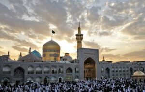 حقوق یک ماه کارگر فقط کفاف ۲ شب سفر به مشهد را میدهد! + لیست قیمت تور هوایی مشهد حقوق یک ماه کارگر فقط کفاف ۲ شب سفر به مشهد را میدهد! + لیست قیمت تور هوایی مشهد