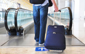 دانستنی های سفر؛ بایدها و نبایدهای تنها سفر کردن دانستنی های سفر؛ بایدها و نبایدهای تنها سفر کردن