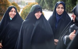 دختر شهید رئیسی: زن مسلمان، سرمایه تمدنی و هویتی جامعه اسلامی است دختر شهید رئیسی: زن مسلمان، سرمایه تمدنی و هویتی جامعه اسلامی است