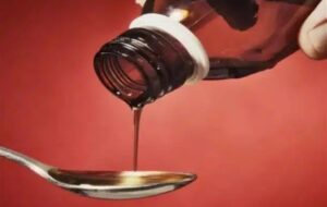 دردسر جدید کمبود تریاک؛ توصیه به ساخت «شربت تریاک دستساز»! دردسر جدید کمبود تریاک؛ توصیه به ساخت «شربت تریاک دستساز»!