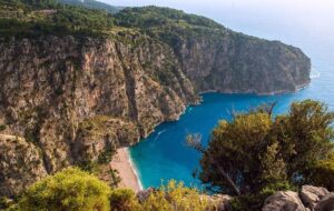 دره ی پروانه کجاست؟ + عکس دره ی پروانه کجاست؟ + عکس