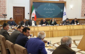 دستور وزیر راه و شهرسازی برای تعیین تکلیف بیمه رانندگان و سهمیه سوخت ناوگان حملونقل عمومی دستور وزیر راه و شهرسازی برای تعیین تکلیف بیمه رانندگان و سهمیه سوخت ناوگان حملونقل عمومی